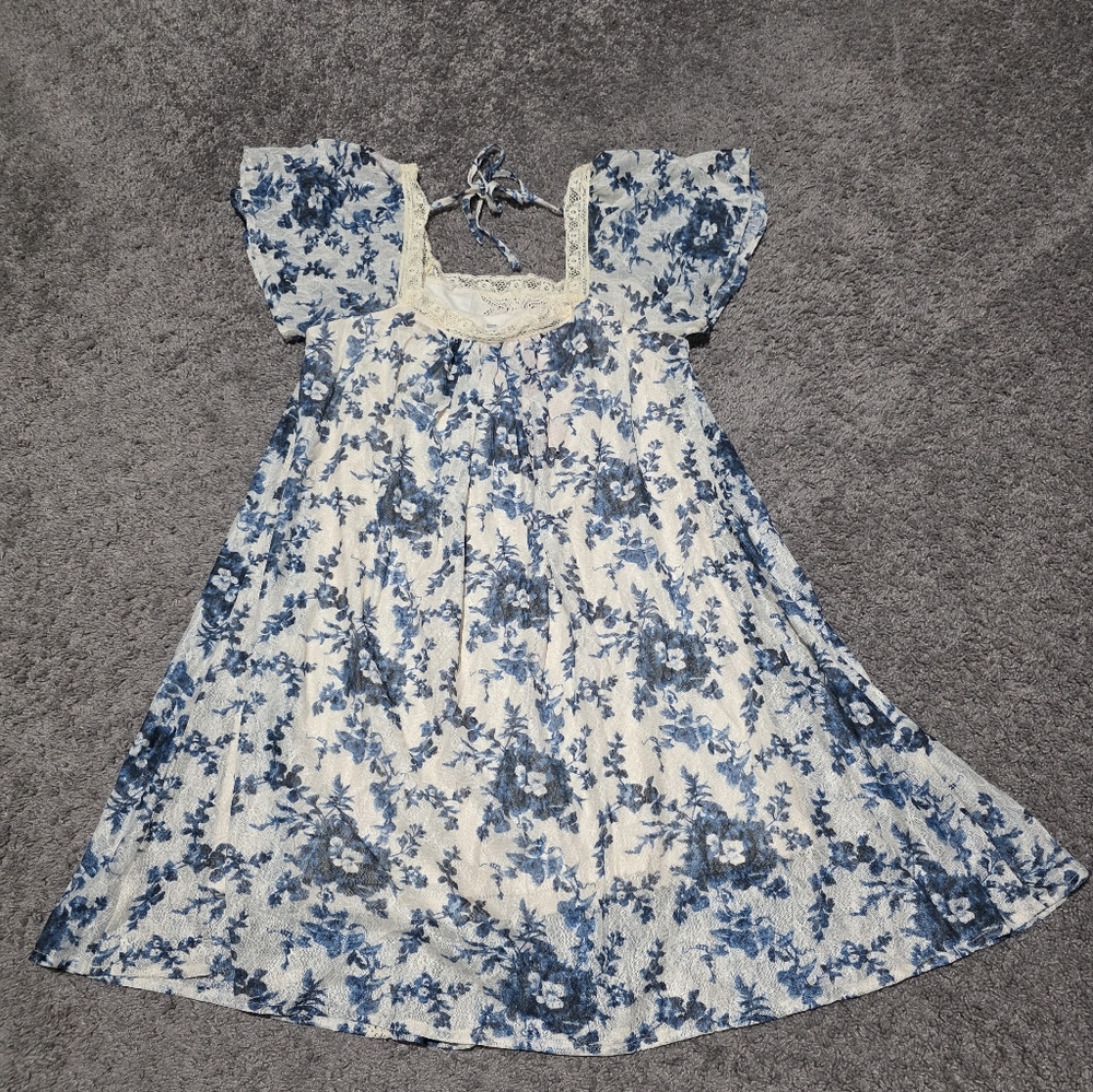 Vizio Cream Lace Detail Dress View 5